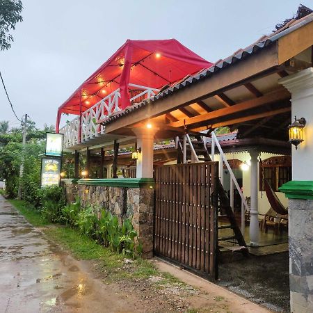 Shantha Surf Villa Weligama Luaran gambar