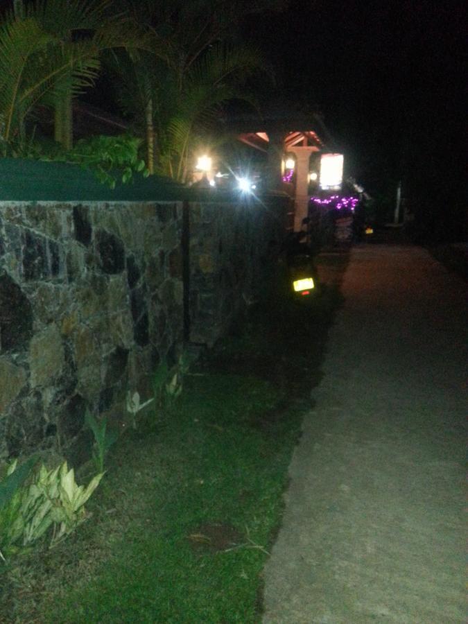 Shantha Surf Villa Weligama Luaran gambar
